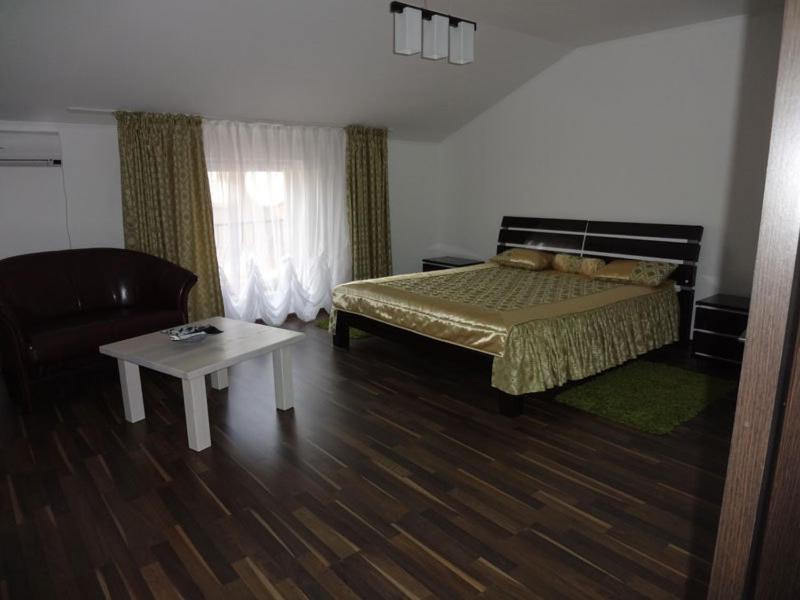 Okolitsa Hotel Kosovshchina Luaran gambar